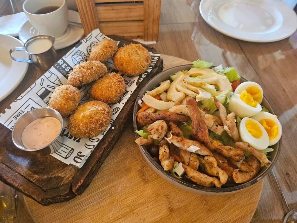 Sharing platter